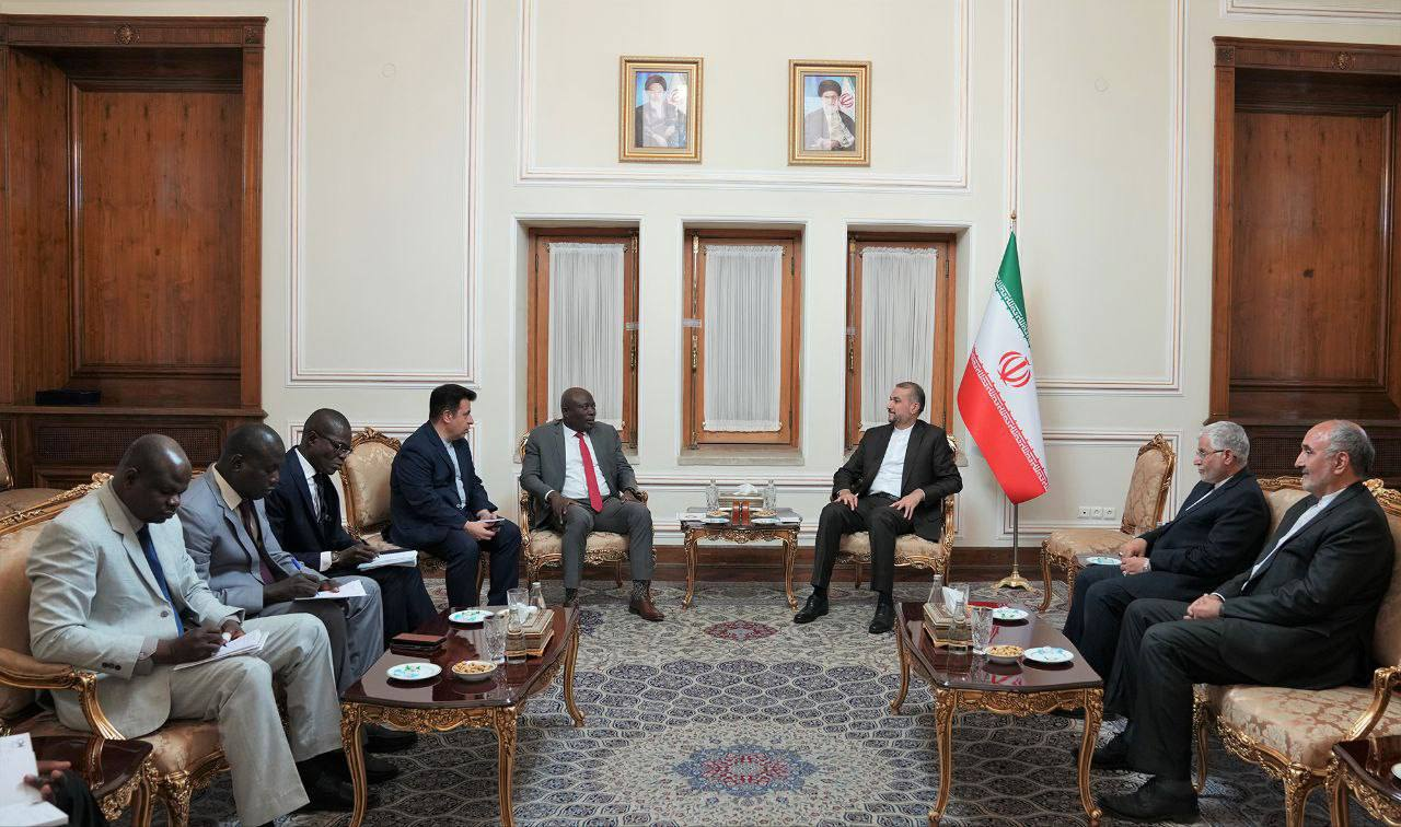 قائم مقام وزارتامورخارجه بورکینافاسو با وزیر امورخارجه دیدار کرد