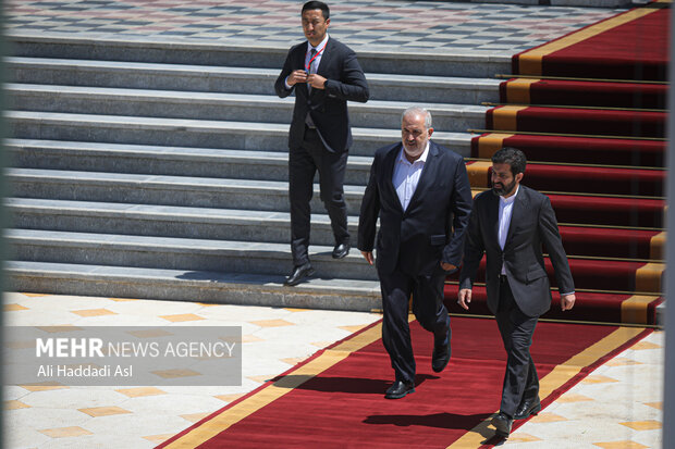 Uzbekistan President arrives in Tehran