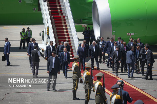 Uzbekistan President arrives in Tehran