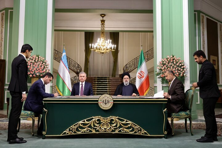 Iran, Uzbekistan ink 10 cooperation documents