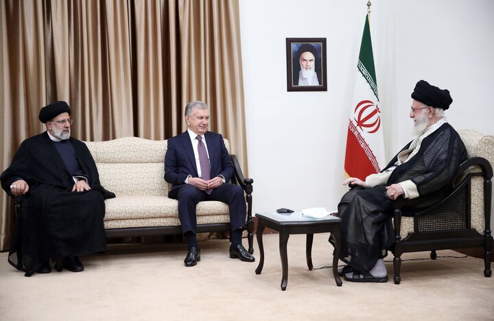 Leader's meeting with Uzbek president
