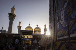 VIDEO: Arbaeen pilgrims visit holy Kadhemein