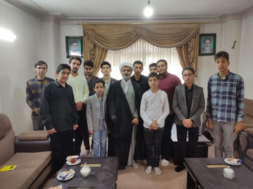 تشکیل مجمع مشورتی مداحان نوجوان در اصفهان ضروری است