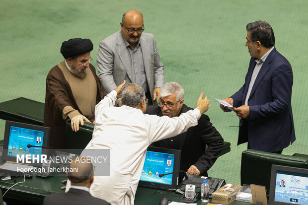 صحن علنی مجلس شورای اسلامی 10