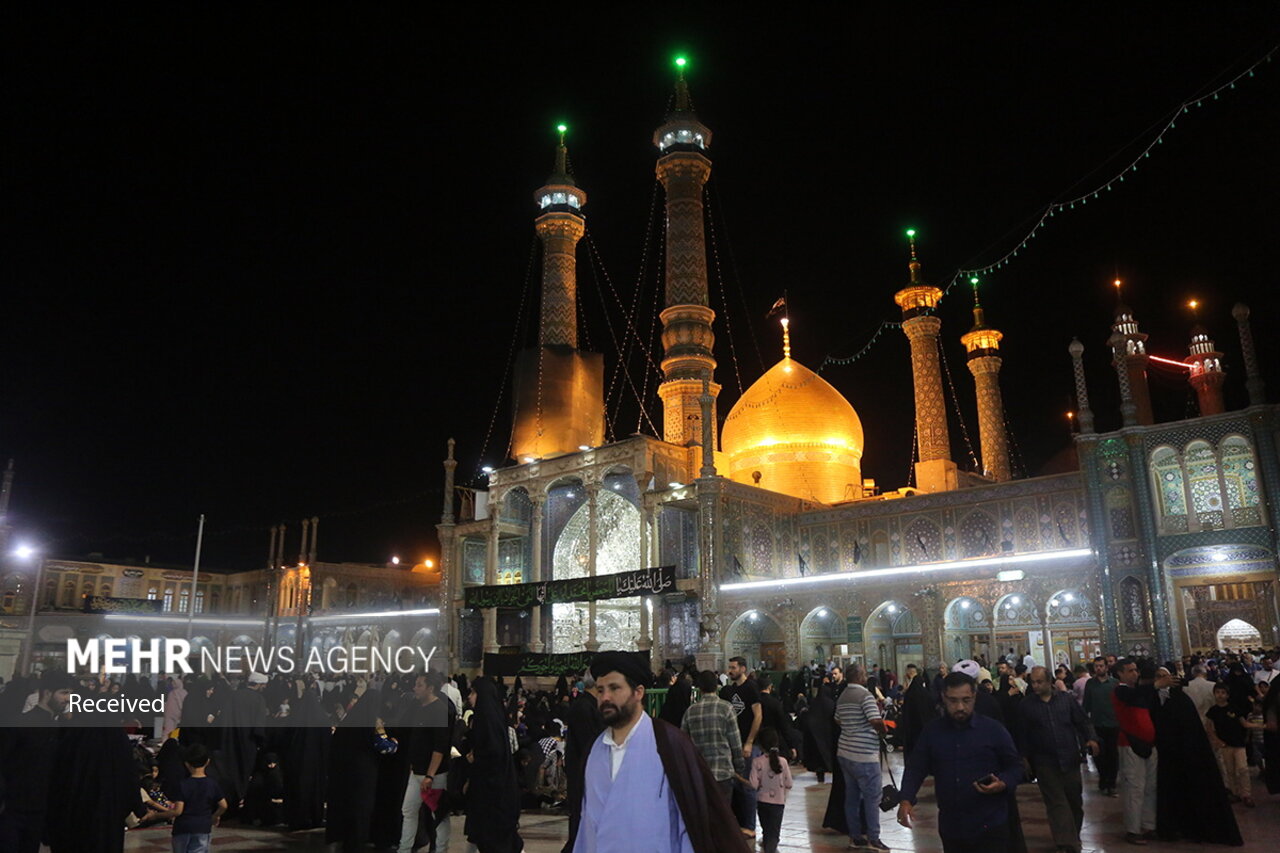 عزاداری شهادت امام جواد (ع)در حرم حضرت معصومه(س) برگزار شد+تصاویر