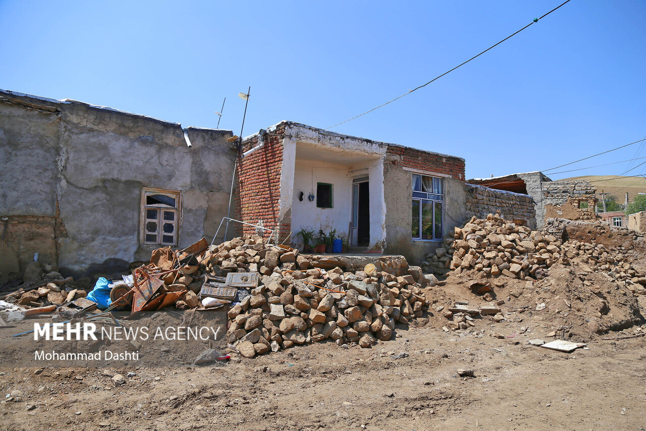 تخریب ۳۱۰ واحد مسکن روستایی بر اثر سیل