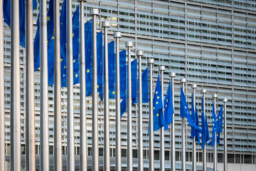 European shares fall as war on Iran enters 5th day