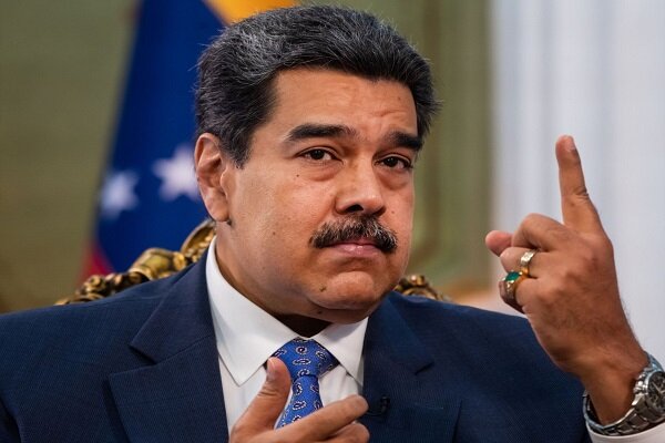 Maduro'dan ABD'ye uçak tepkisi Maduro'dan ABD'ye uçak tepkisi