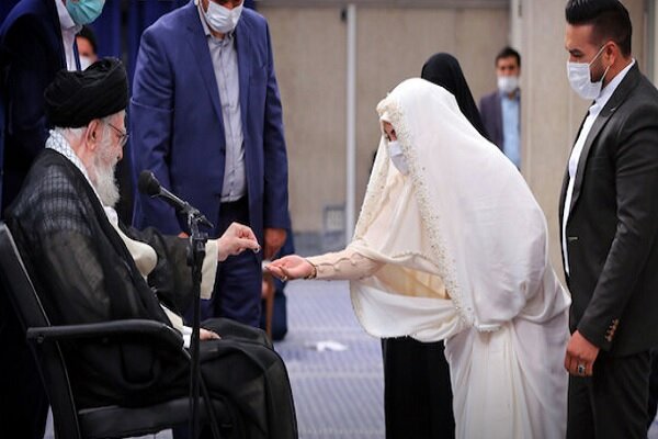 Leader concludes marriage of a sister of a martyr Leader concludes marriage of a sister of a martyr