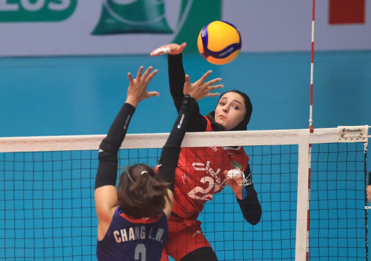 women volleyball