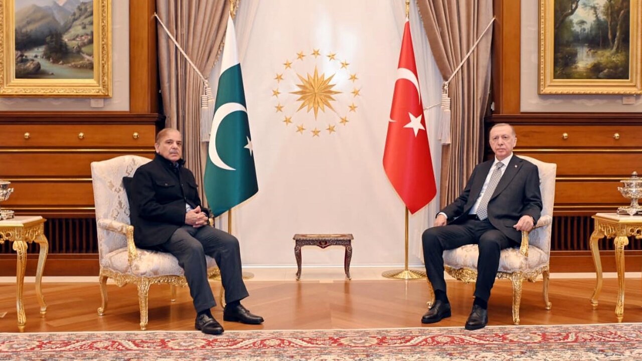 ترک صدر کا پاکستانی وزیر اعظم سے ٹیلیفونک رابطہ