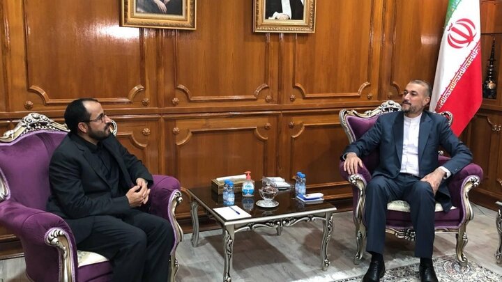 Iran FM meets with Omani counterpart, Yemeni negotiator Iran FM meets with Omani counterpart, Yemeni negotiator