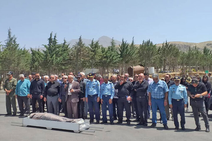 پیکر امیر خلبان حسین یزدانشناس به خاک سپرده شد