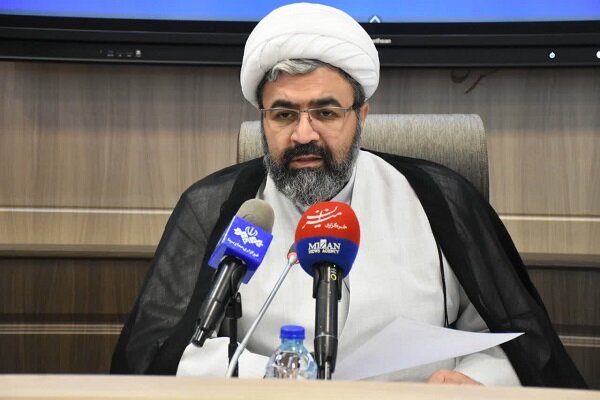 شعارهای مهمی که در عمل برخی مدیران دیده نمی شود شعارهای مهمی که در عمل برخی مدیران دیده نمی شود