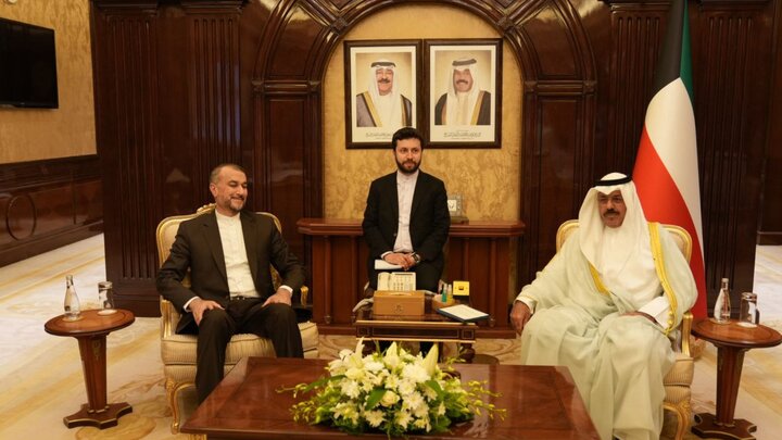Emir Abdullahiyan Kuveyt Başbakanı ile görüştü