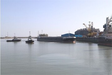 پهلوگیری اولین فروند از نسل جدید کشتی تجاری روسی در بندر نوشهر