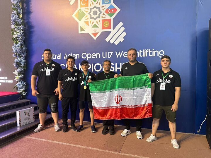 Iran’s Davasari wins gold in Uzbekistan Open Weightlifting