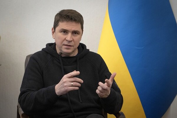 مشاور زلنسکی: یا به اوکراین کمک کنید یا جنگ به خاک‌تان می‌آید
