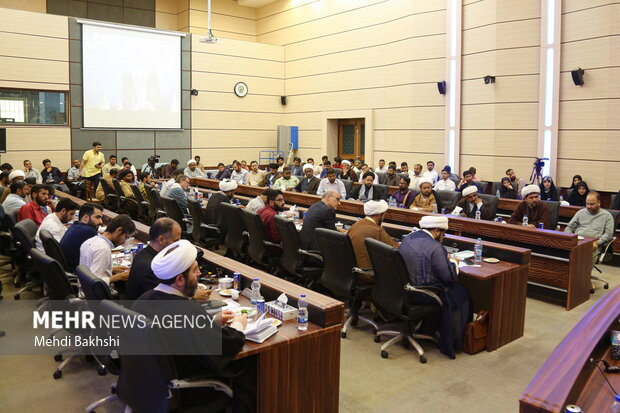 هیچ قدرت نرمی مثل قدرت نرم مکتب اهلبیت (ع) نیست