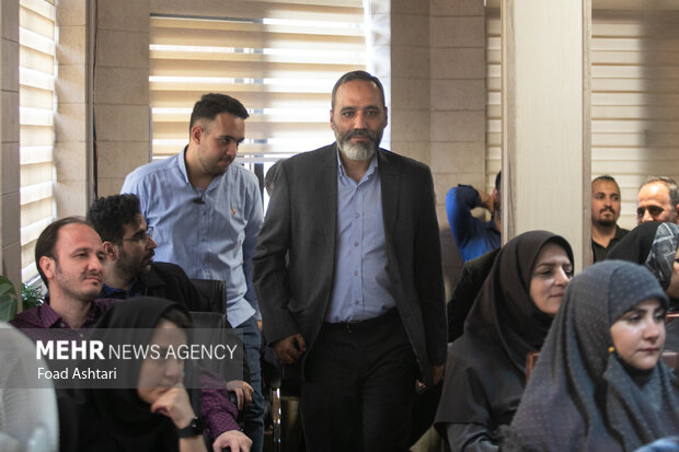محمد مهدی رحمتی مدیر عامل گروه رسانه‌ای مهر در جشن بیست و یکمین سالگرد تاسیس خبرگزاری مهر حضور دارد
