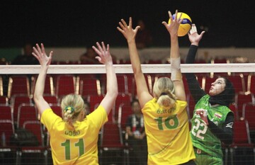 women volleyball