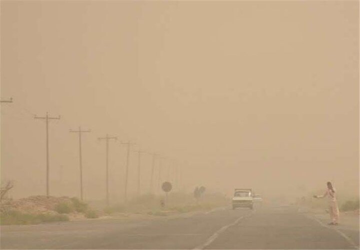 باد شدیدی با سرعت ۹۷ کیلومتر در ساعت زابل را درنوردید