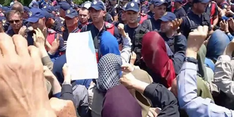 گروهک تروریستی منافقین چگونه به مهره سوخته تبدیل شد؟