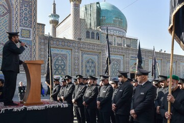 خادمان بارگاه رضوی به سوگ امام باقر (ع) نشستند