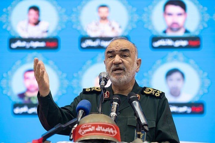 اللواء سلامي: الأعداء يريدون جعل إيران مثل سوريا