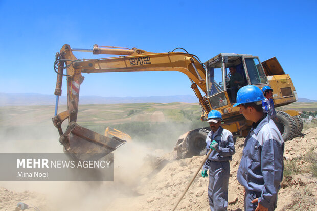 آبرسانی بسیج به 121 روستای محروم آذربایجان‌شرقی 8