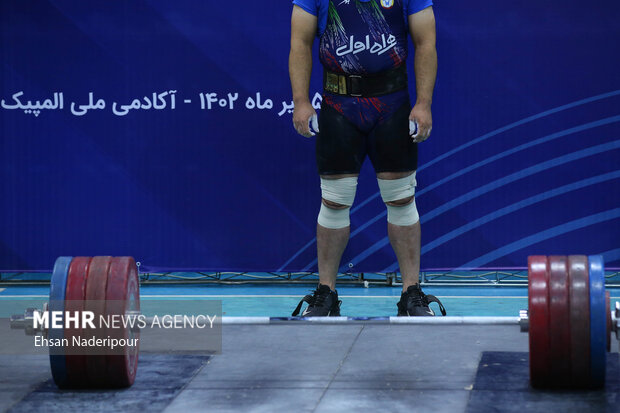 رکورد گیری تیم ملی وزنه برداری 4
