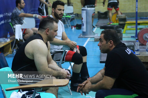 رکورد گیری تیم ملی وزنه برداری 33