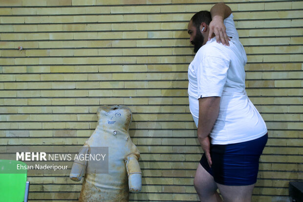 رکورد گیری تیم ملی وزنه برداری 15