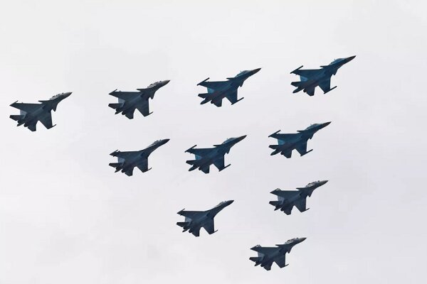 بمب‌افکن‌های سوخو-۳۴ روسیه پدافند هوایی اوکراین را منهدم کردند
