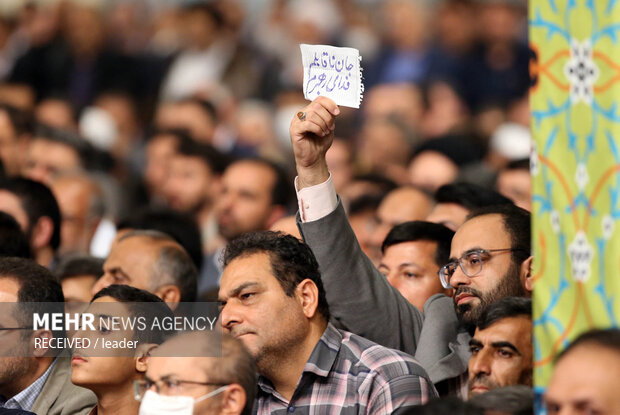 رہبر انقلاب اسلامی سے عدلیہ کے سربراہ سمیت اعلیٰ ججوں اور اہلکاروں کی ملاقات
