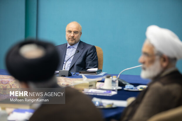 محمدباقر قالیباف رئیس مجلس شورای اسلامی در جلسه شورای عالی فضای مجازی حضور دارد