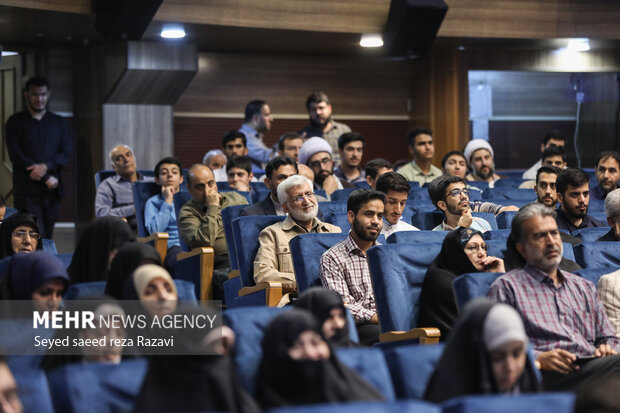  سعید جلیلی، عضو مجمع تشخیص مصلحت نظام در مراسم اولین همایش بین‌المللی شهدای ترور انقلاب اسلامی حضور دارد