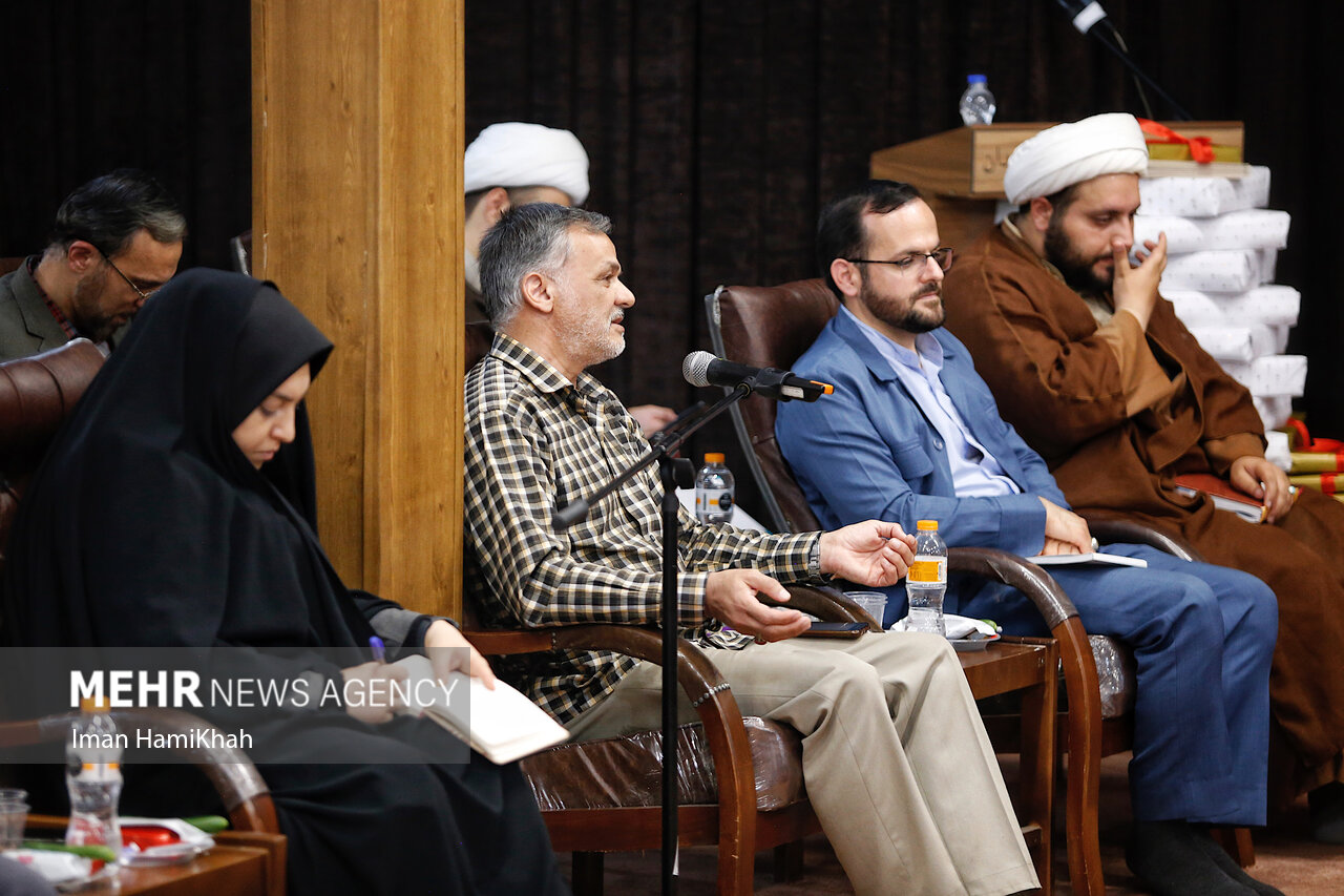 گردهمایی فعالین رسانهای با حضور نماینده ولی فقیه در استان همدان