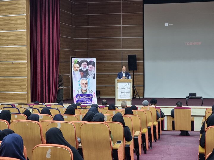 همایش پیشگیری از اعتیاد در گناوه برگزار شد
