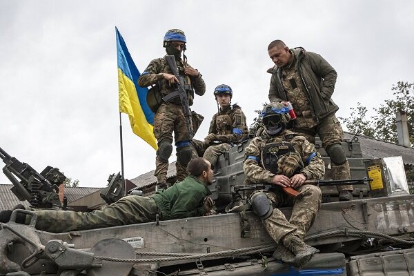ادعای اوکراین: در جبهه جنوب و شرق در حال پیشروی هستیم!