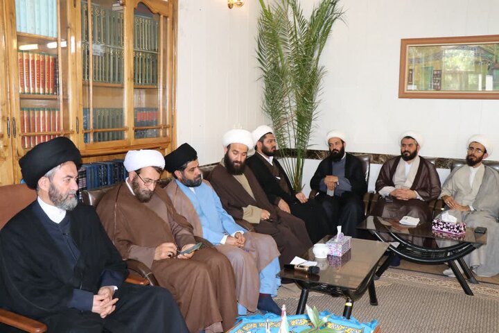 فرهنگ صحیح زیر بنای اقتصاد سالم است