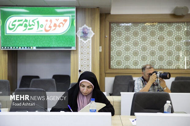 نشست خبری ستاد مردمی برگزاری مهمانی ۱۰ کیلومتری غدیر صبح روز چهارشنبه هفتم تیر ماه ۱۴۰۲ با حضور ساسان زارع دبیر ستاد مردمی و اصحاب رسانه برگزار شد