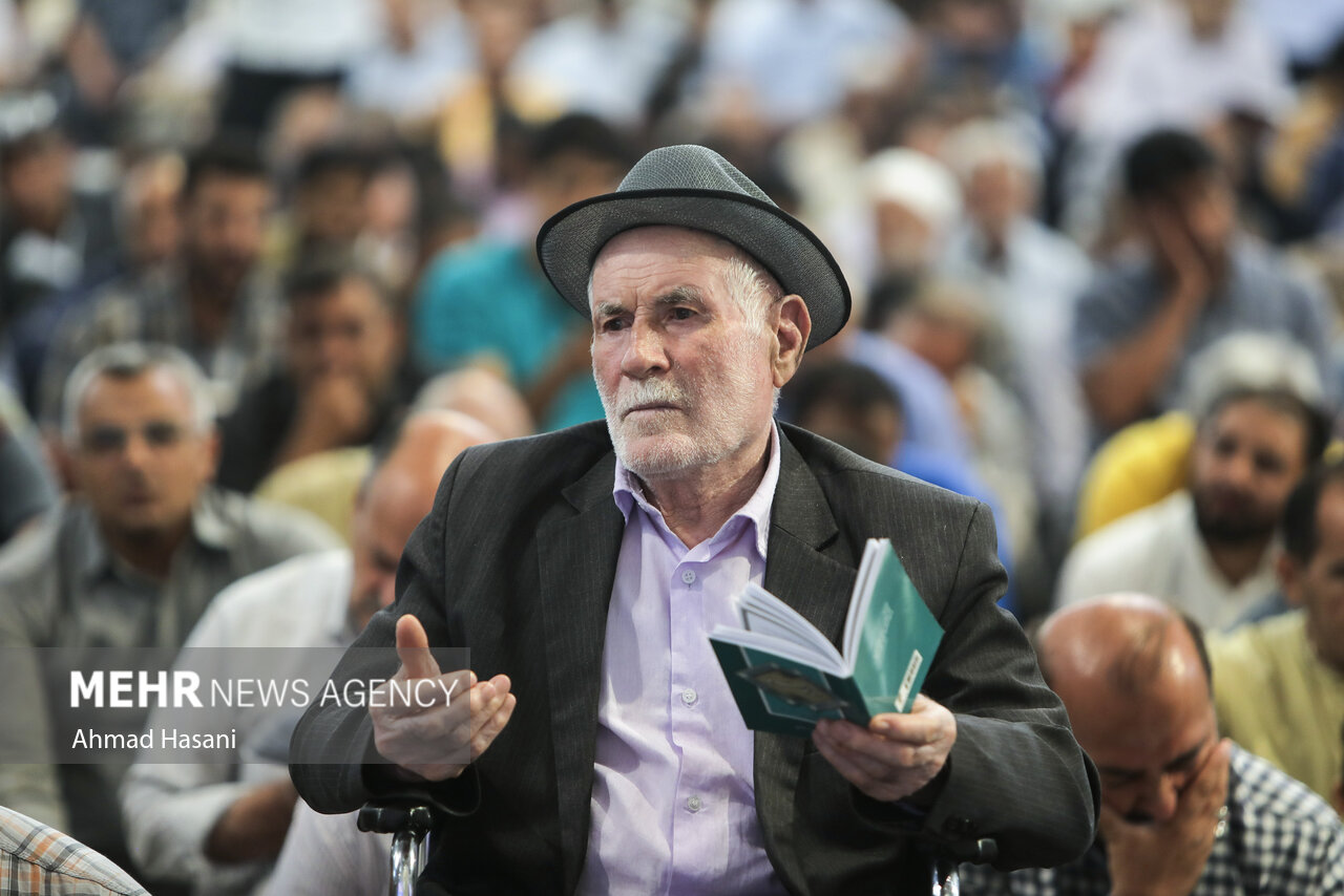 «عرفه» آغوش پرمهر پروردگار به روی بندگان گنهکار