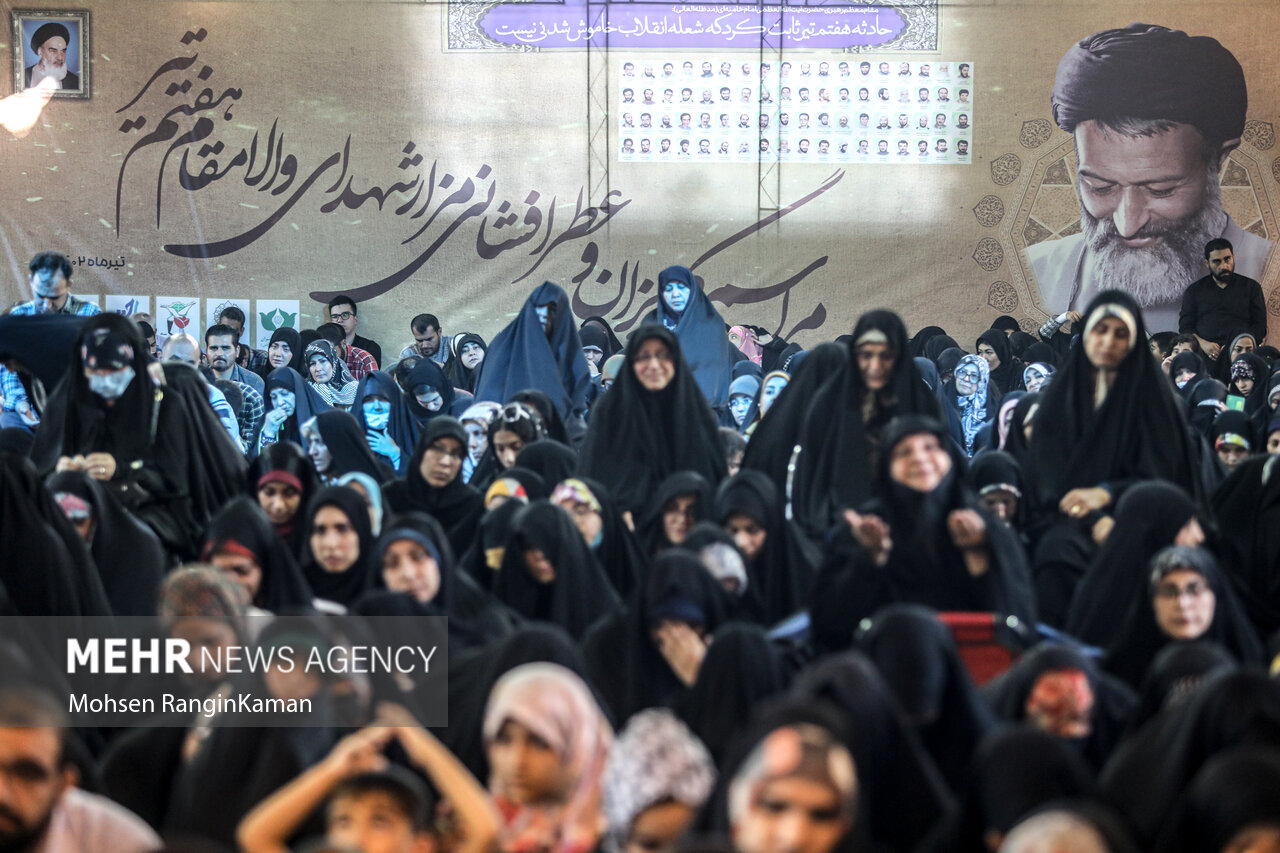 ایران بھر میں دعائے عرفہ کے روح پرور اجتماعات منعقد+ تصاویر، ویڈیو