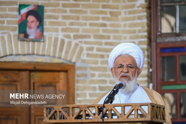 آیت الله ناصری: محتوای برنامه های صدا وسیما موجب ارتقا فکری جامعه شود آیت الله ناصری: محتوای برنامه های صدا وسیما موجب ارتقا فکری جامعه شود