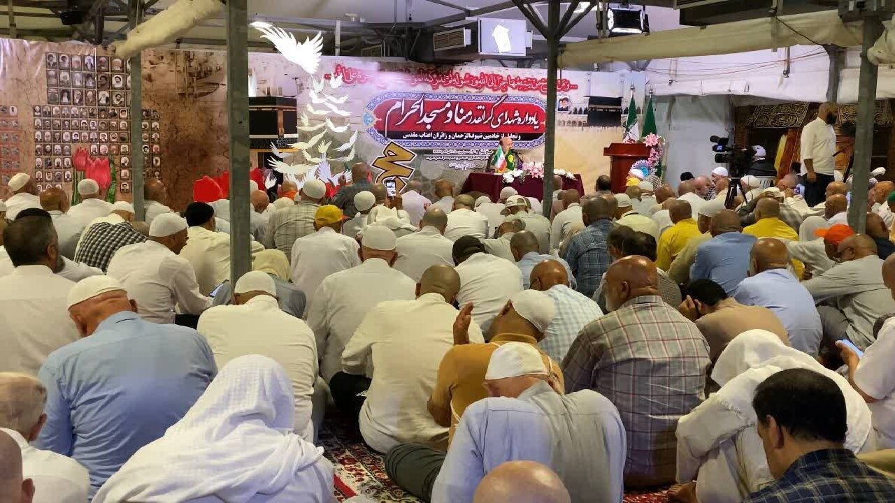 آخرین دعای کمیل حجاج ایرانی در آخرین شب حضور در منا