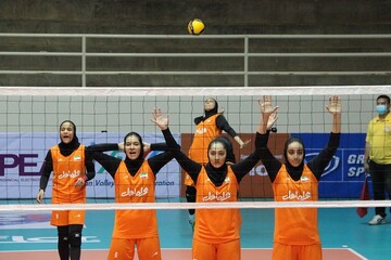 شکست دختران والیبالیست ایران مقابل ژاپن