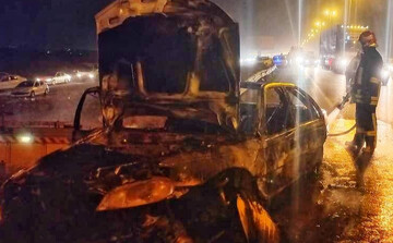 آتش‌سوزی خودرو در آزادراه کرج - قزوین یک مصدوم برجا گذاشت
