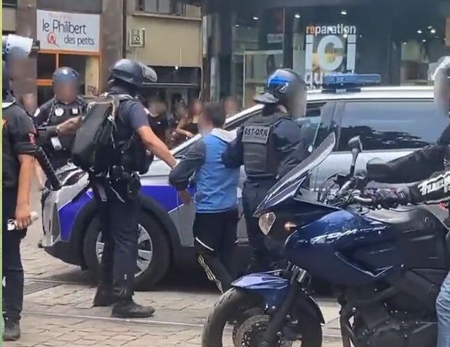 آگراندیسمان در تهران؛ لاپوشانی در پاریس! 9