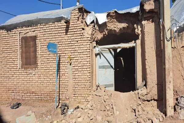 زخم سه سیل بر تن نحیف نهوج/مردم هنوز بین ویرانهها صبوری میکنند